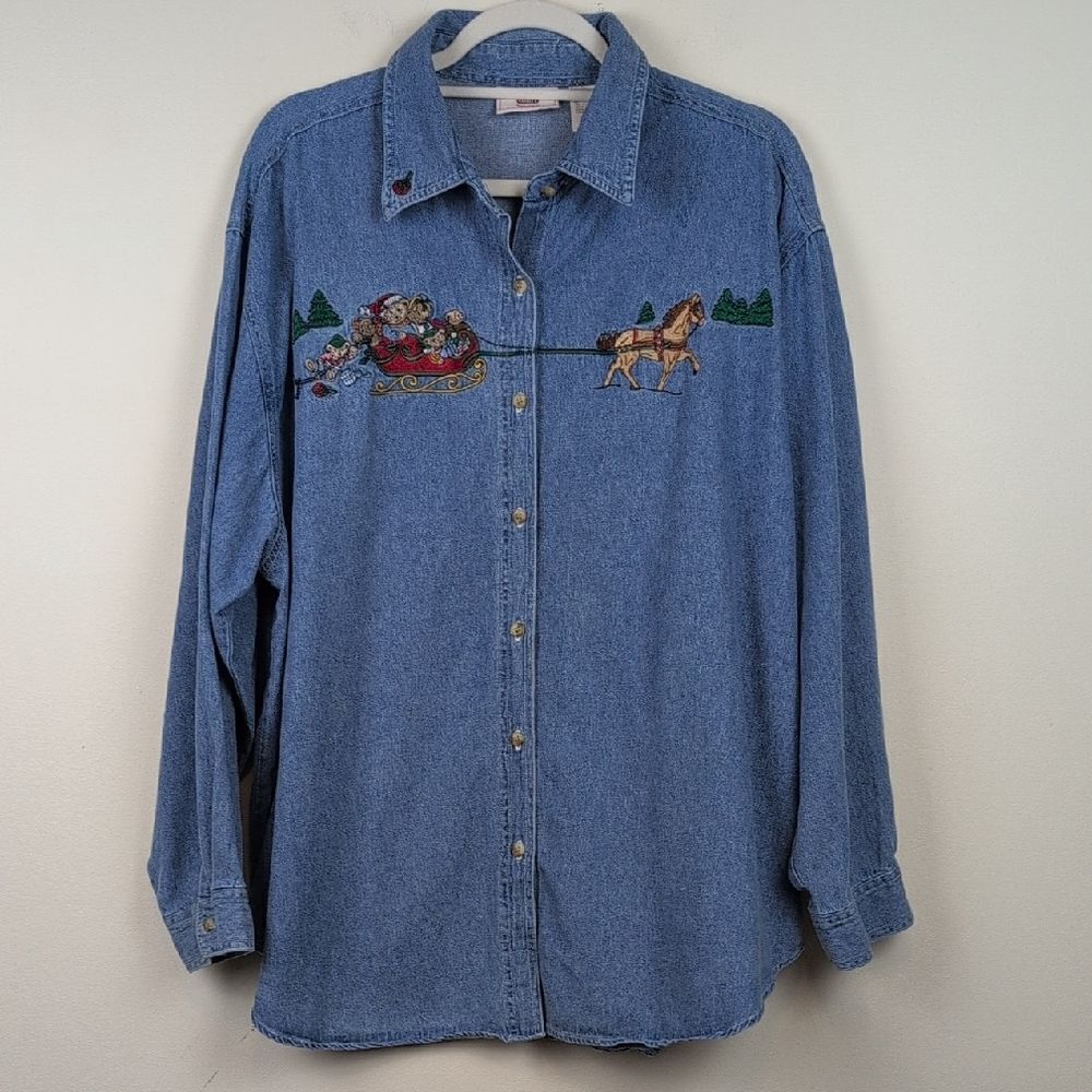 Vintage Faded Glory Woman Cotton Denim Christmas Embroidered Button Front Shirt